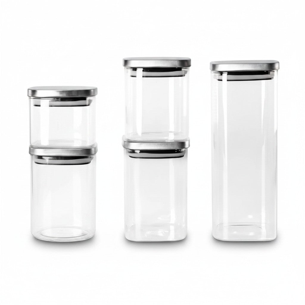 Kit com 5 potes herméticos Cucinamup de vidro borossilicato com tampa de aço inox, formato quadrado e transparente.