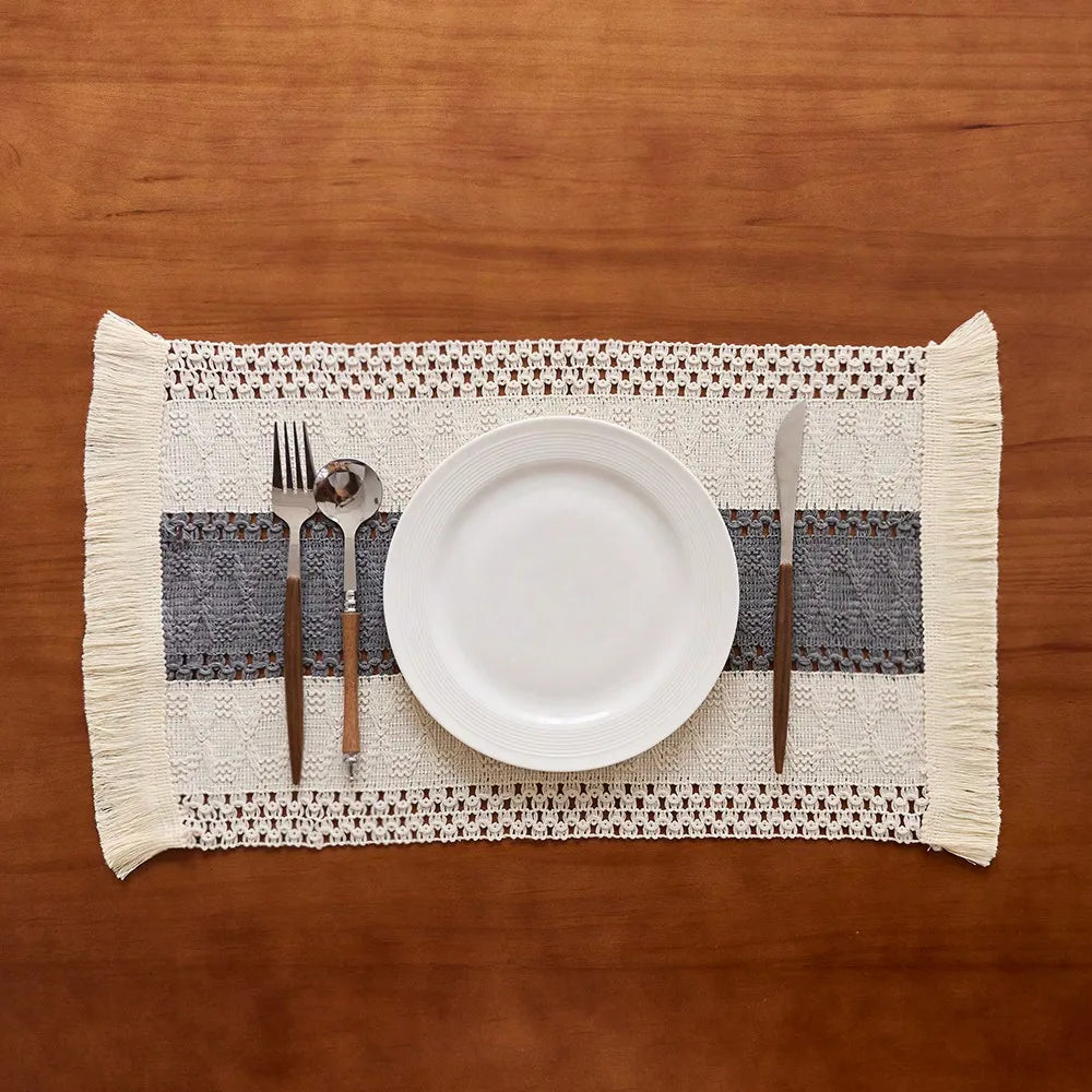 Jogo Americano Retangular com Franjas | Estilo Farmhouse para Mesa Posta