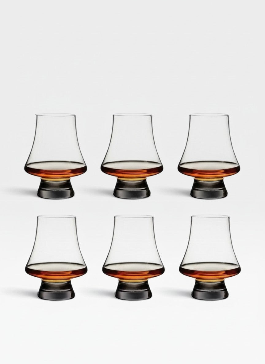 Kit de 6 copos de cristal para whisky Cucinamup com design moderno, borda afunilada e alta transparência.